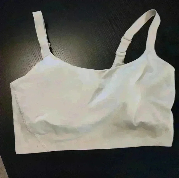 Offline by aerie sports bra size large - Picture 1 of 3